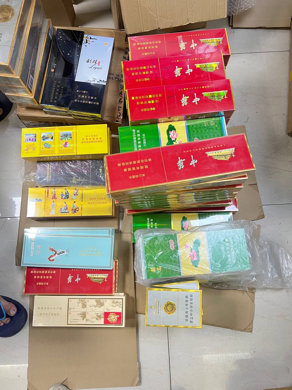 亚洲精品无AMM毛片メイリン モデルコレクション メ高清版在线...